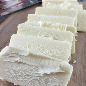 Creamy Cheese Cut in Canastra Bars - Vila Caipira-img5